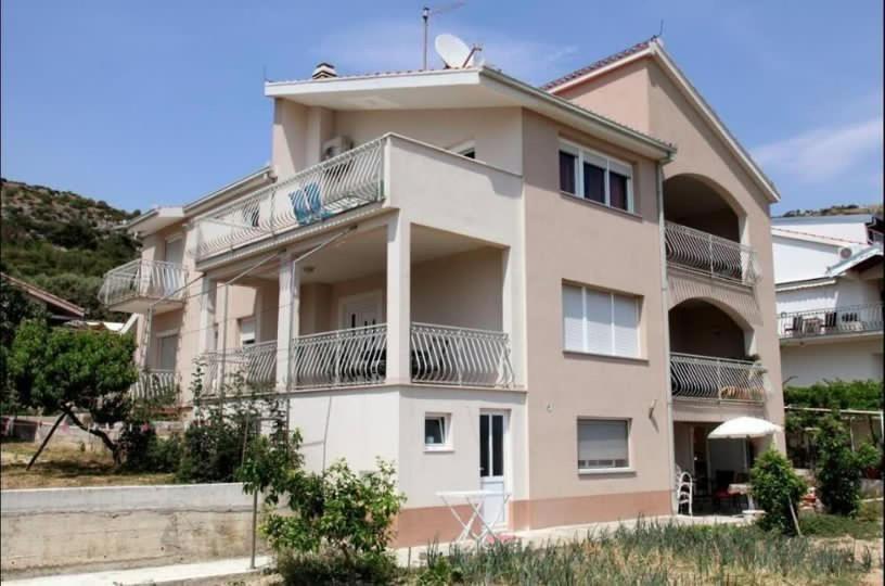 Apartmant Milan Trogir Dış mekan fotoğraf